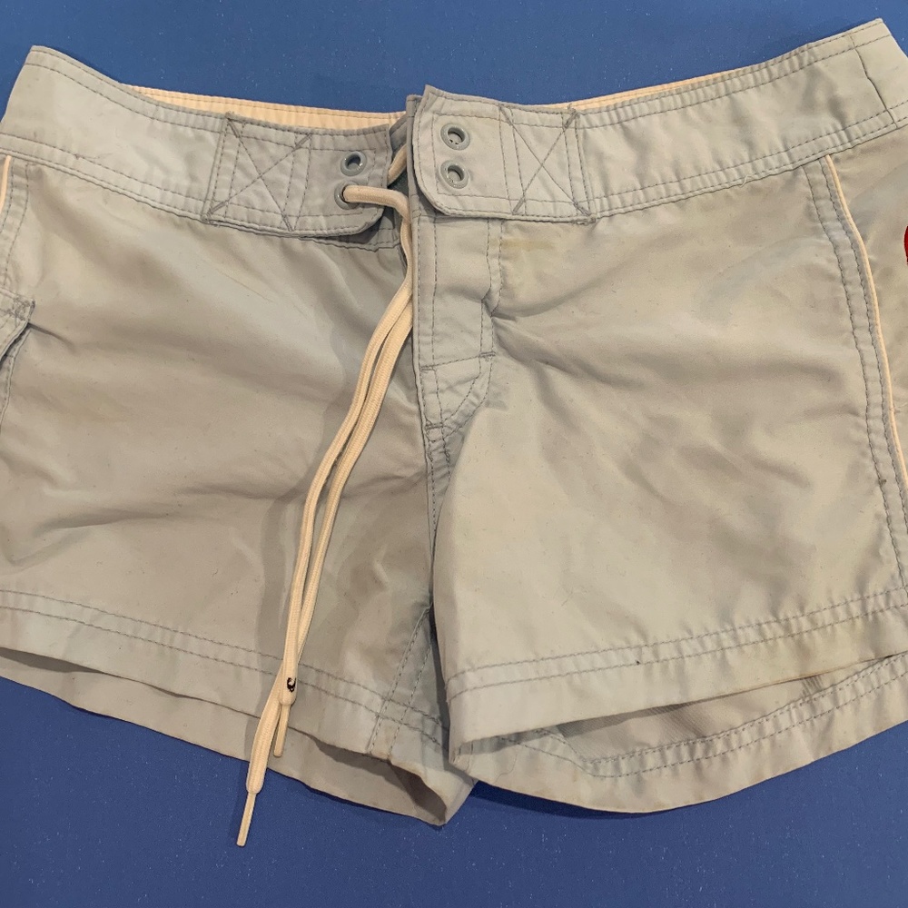 O’Neil Womens Board Shorts. Light Blue Small.